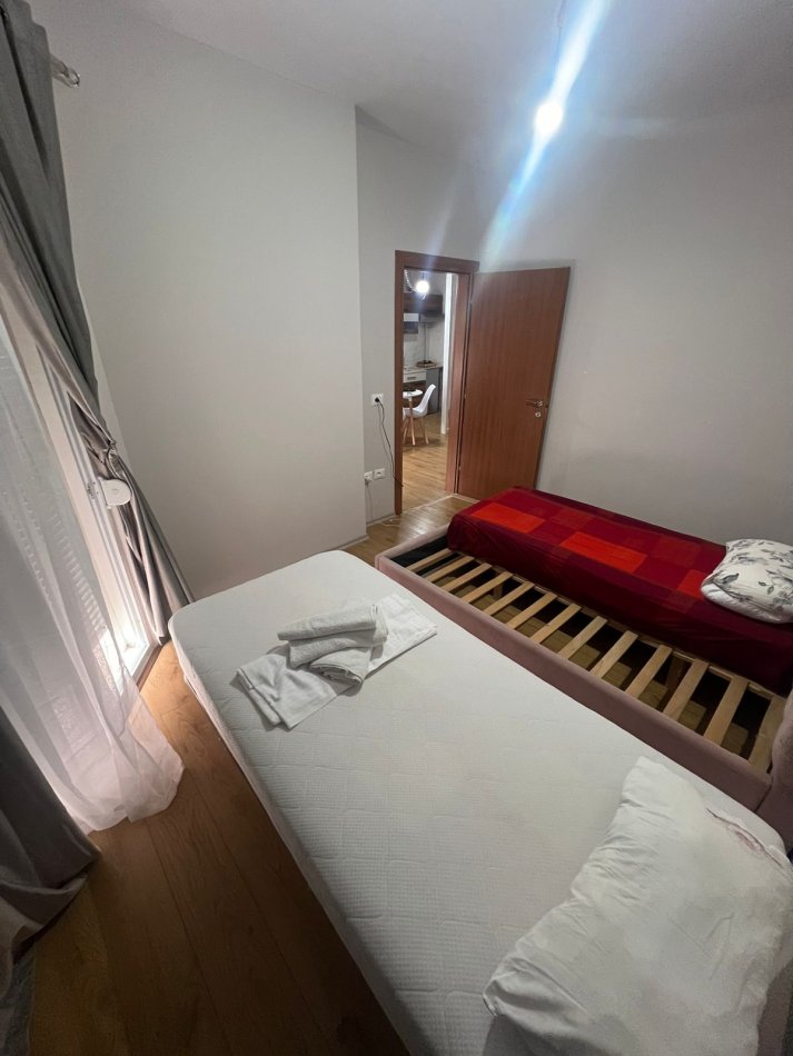 Durres, shitet apartament 1+1 Kati 1, 60 m² 55.000 € (Rruga Pavaresia)