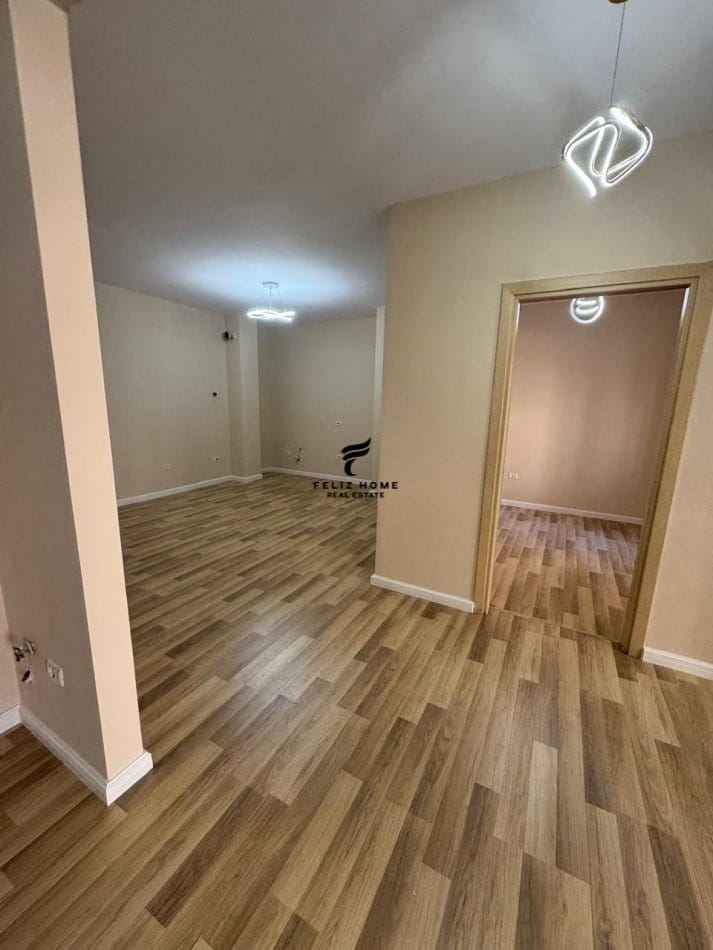Tirane, shitet apartament 2+1 Kati 2, 83 m² 125.000 € (ASTIR)
