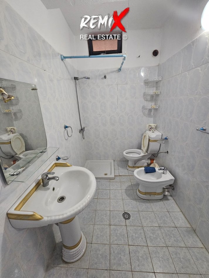 Durres, jepet me qera apartament 2+1+Aneks Kati 3, 85 m² 320 € 