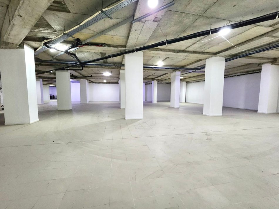 Me Qira: Ambient Multifunksinal 📍Fiks ne Qender - Turdiu Center, 9 Kateshet ( ne Zemer te Tiranes ) | 620m2 & Lartesia: 4m