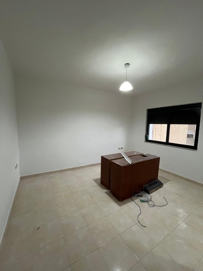 Tirane, shitet apartament 1+1 Kati 4, 56 m² 113.000 € (Bulevardi Zhan Dark)