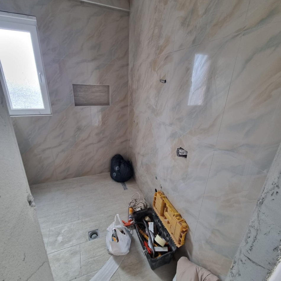 Tirane, shitet apartament 1+1 Kati 1, 46 m² 71.000 € (selite)