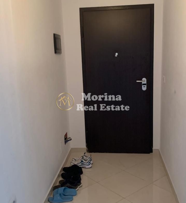 Tirane, shitet apartament 1+1 Kati 3, 84 m² 105.000 € (Yzberisht)