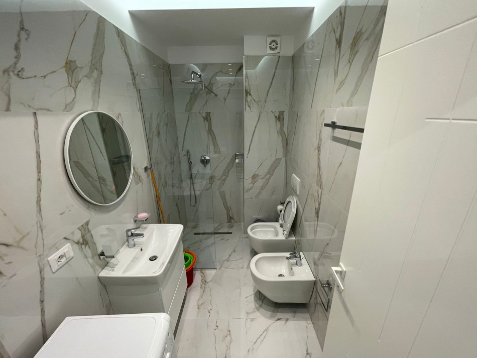 Tirane, jepet me qera apartament 1+1 Kati 6, 65 m² 650 € (Ish Stacioni i Trenit)