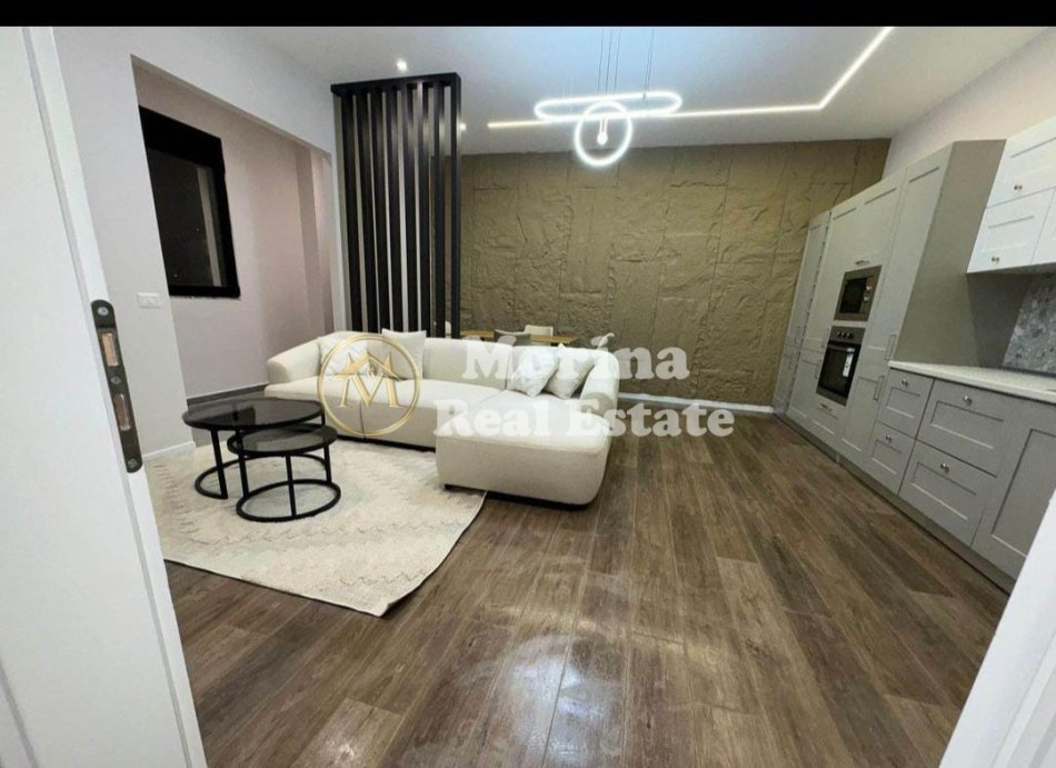 Tirane, jepet me qera apartament 1+1 Kati 1, 84 m² 750 € (Aleksandro/Kodra e Diellit)