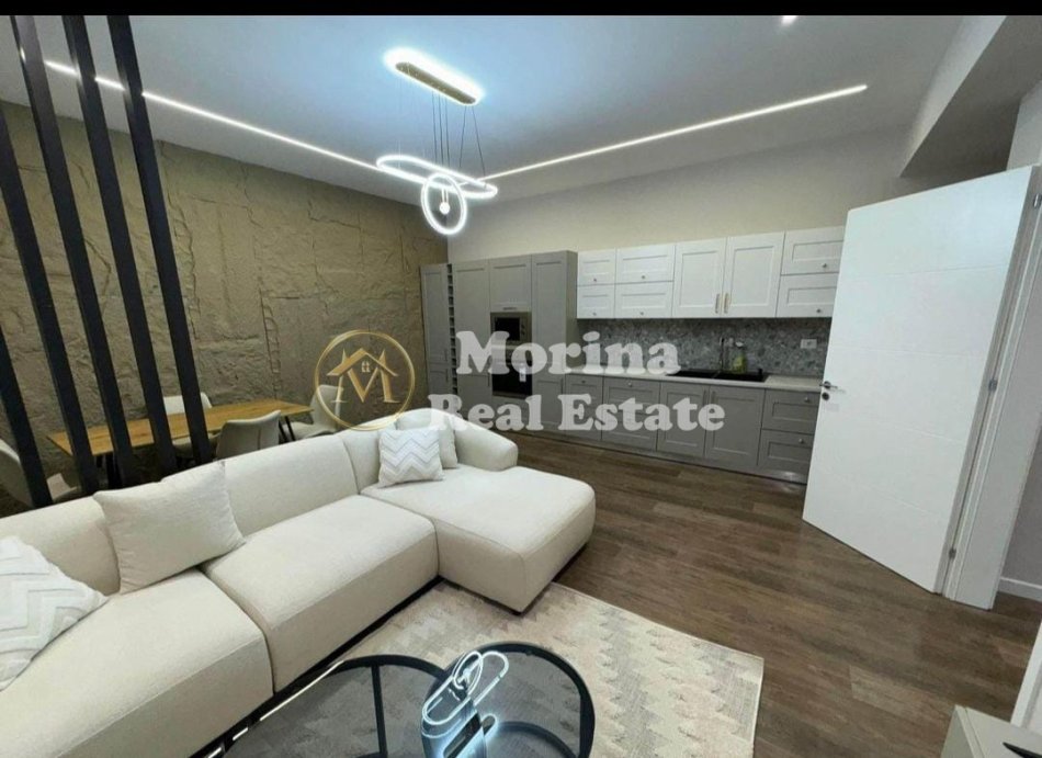 Tirane, jepet me qera apartament 1+1 Kati 1, 84 m² 750 € (Aleksandro/Kodra e Diellit)