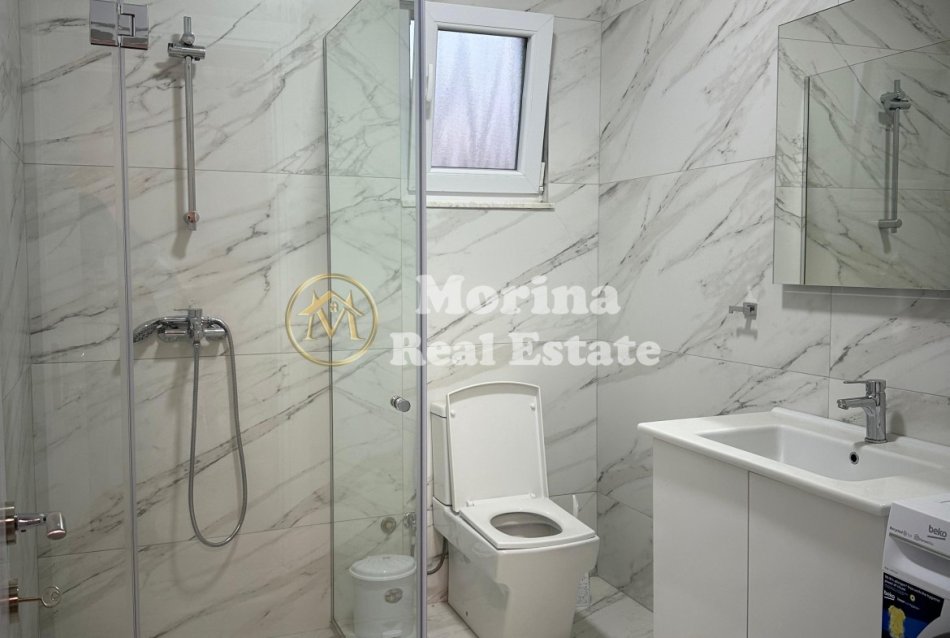 Tirane, jepet me qera shtepi 1+1 Kati 1, 60 m² 400 € (Sanatorium)