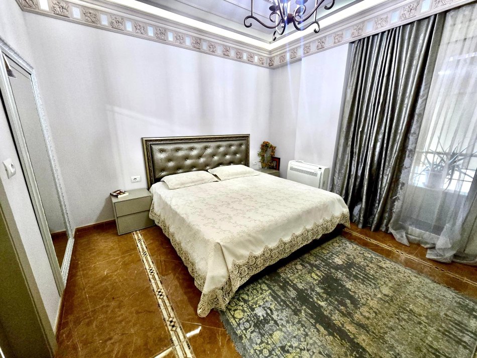 Shitet: 3+1+2wc 📍ne hyrje të KODRES SË DIELLIT || 100% i Investuar, Sis. Kondicionimi *Old Luxury Design*  (240,000€)