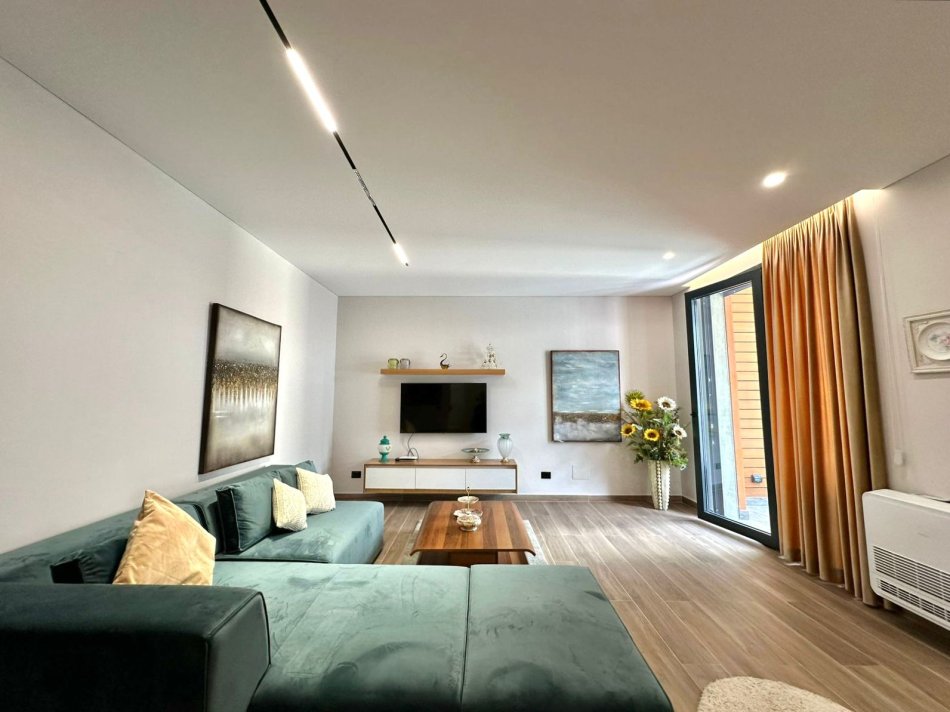 Shitet : 1+1 Ideal 📍 "SOFIA REZIDENC" Halisof - TEG | I mobiluar me Arkitekt, Investim i Ri - Mundesi Blerje Garazhi me Cmin Extra ( 30K Euro) 180.000 €