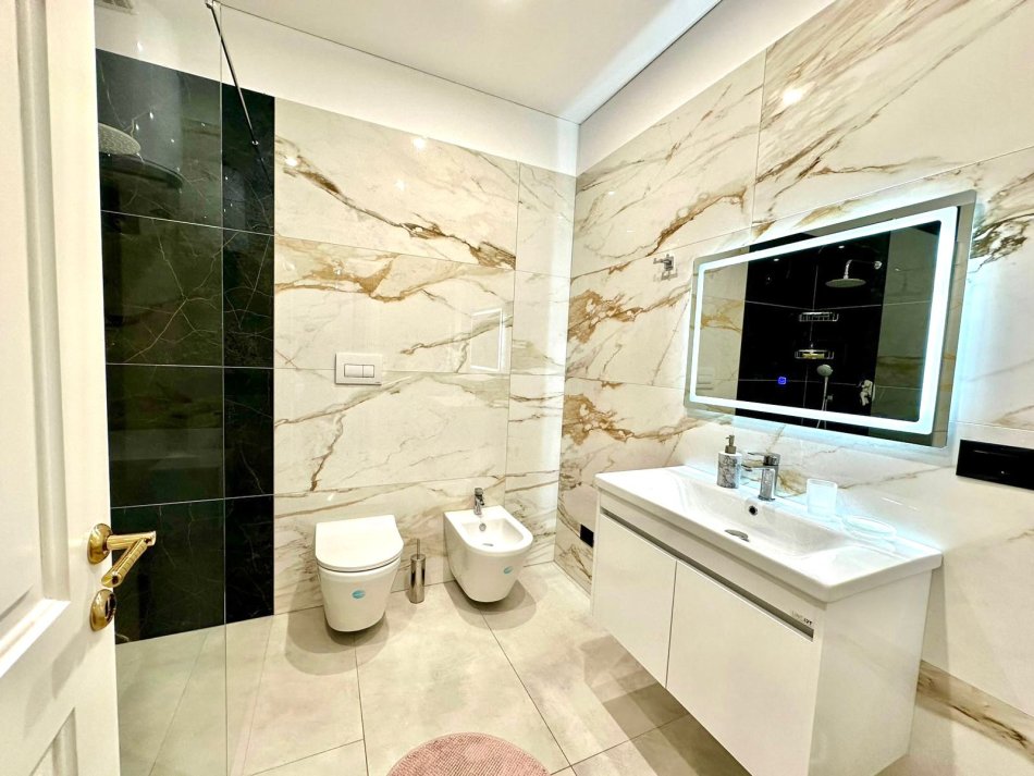 Shitet : 1+1 Ideal 📍 "SOFIA REZIDENC" Halisof - TEG | I mobiluar me Arkitekt, Investim i Ri - Mundesi Blerje Garazhi me Cmin Extra ( 30K Euro) 180.000 €