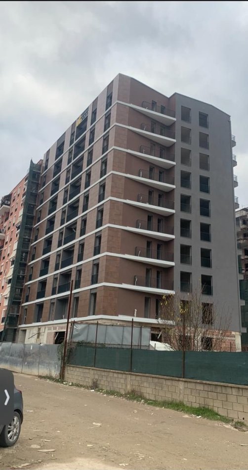 Tirane, shitet apartament 2+1 Kati 3, 107 m² 144.200 € (Rruga Llazi Miho ne Astir)