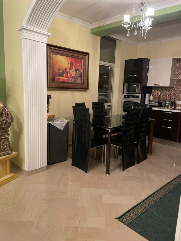 🌟Shitet apartment 149m² 3+1, Kati i 8, 260,000 € (Rruga Komuna Parisit)