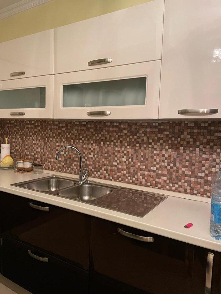 🌟Shitet apartment 149m² 3+1, Kati i 8, 260,000 € (Rruga Komuna Parisit)