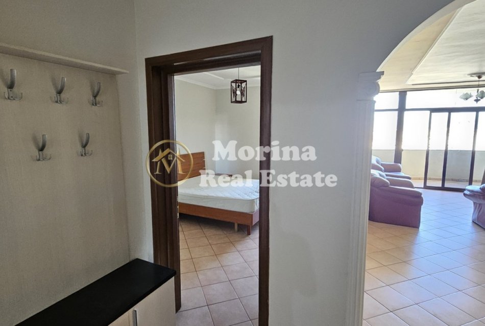 Tirane, jepet me qera apartament 1+1 Kati 11, 80 m² 500 € (Rruga Kavajes)
