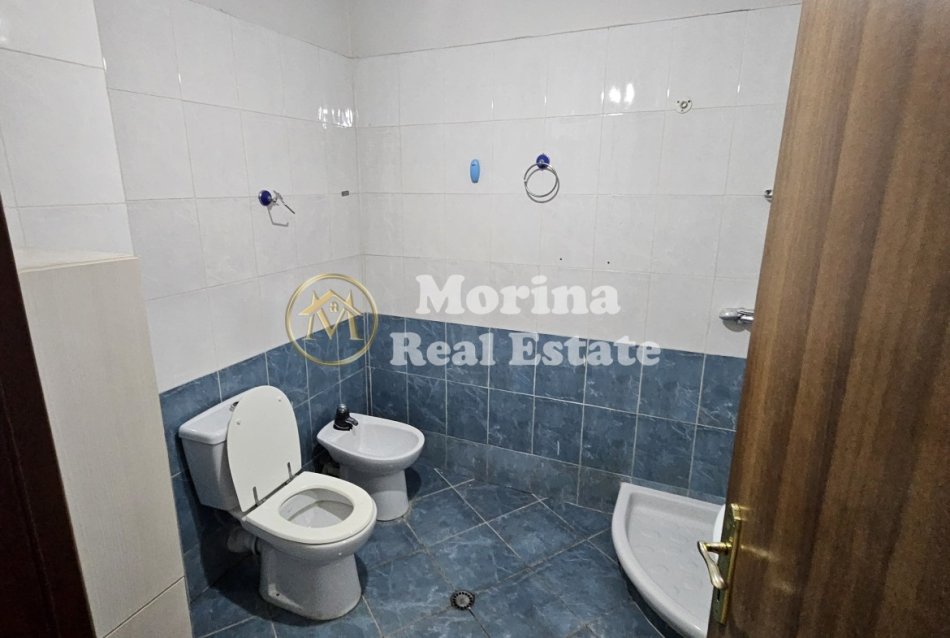 Tirane, jepet me qera apartament 1+1 Kati 11, 80 m² 500 € (Rruga Kavajes)