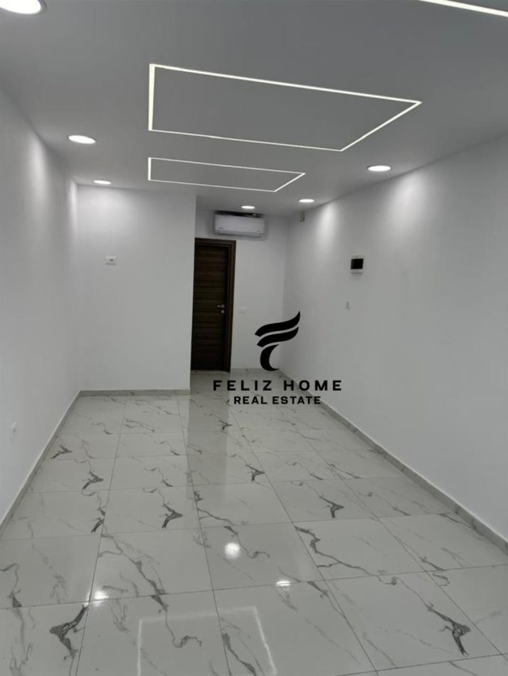Tirane, shitet dyqan Kati 0, 31 m² 750.000 € (RRUGA PJETER BUDI)