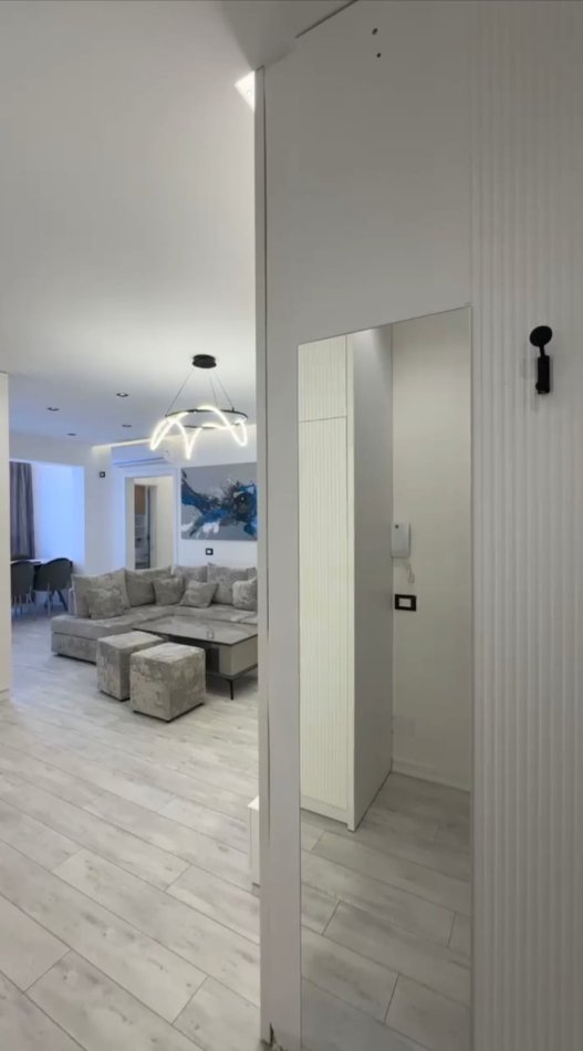 Tirane, shitet apartament 3+1 Kati 9, 111 m² 275.000 € (Kompleksi Delijorgji)