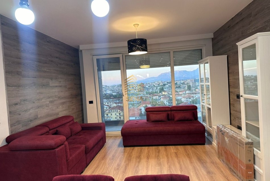 Tirane, jepet me qera apartament 2+1+Ballkon Kati 9, 105 m² 700 € (Rruga DON BOSKO)