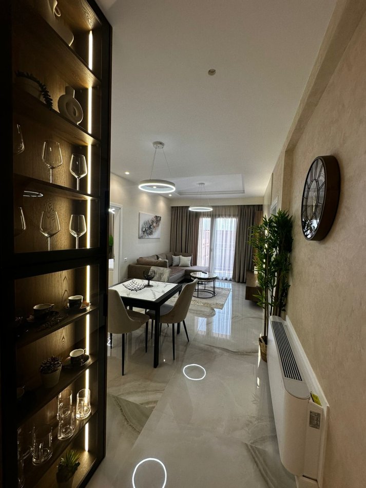 JEPET ME QERA APARTAMENT 2+1+2 TEK TIRANA GARDEN BUILDING