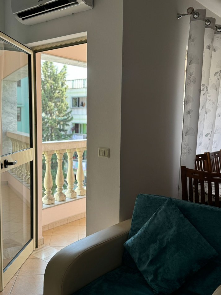 Tirane, shes 2+1 Kati 4, 96 m² 120.000 € (Kthesa e Kamzes)