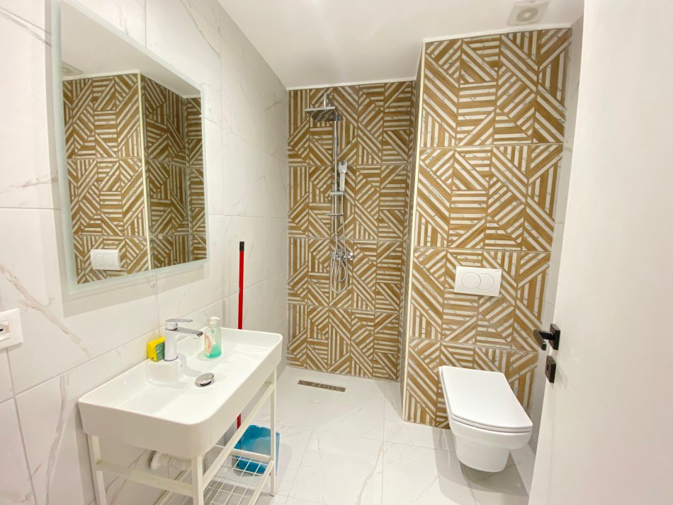 Tirane, shitet apartament 1+1 Kati 2, 55 m² 119500 € (Komuna e Parisit)