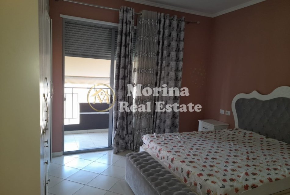 Tirane, jepet me qera apartament 2+1 Kati 3, 117 m² 550 € (Fresku)