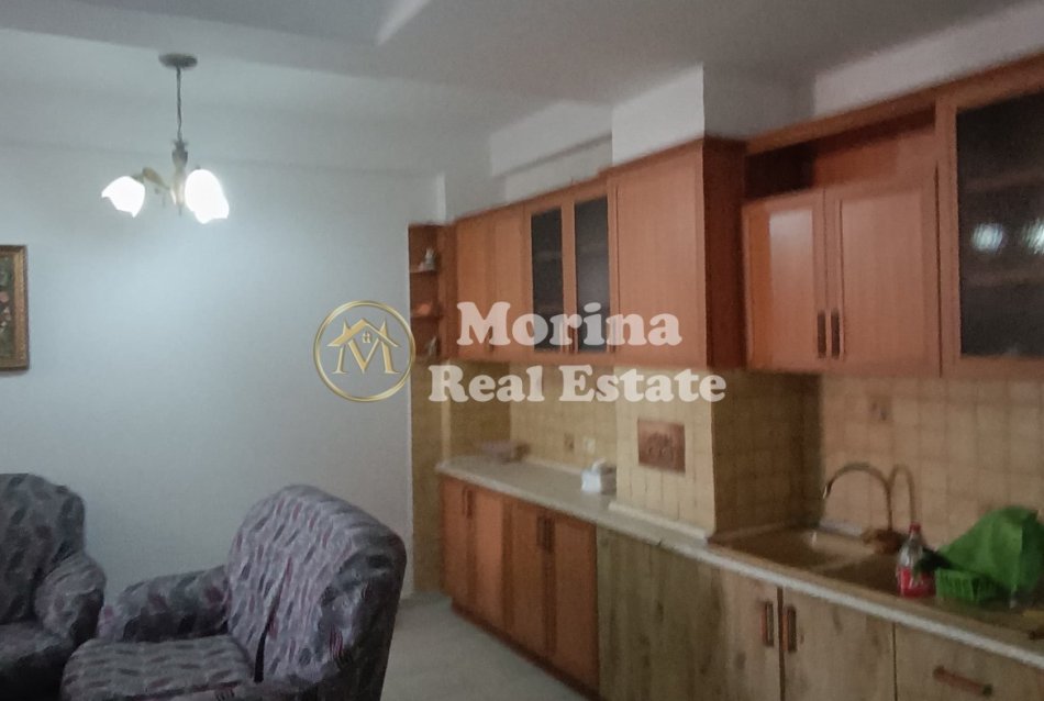 Tirane, shitet apartament 1+1 Kati 1, 78 m² 95.000 € (Rruga Dibres)