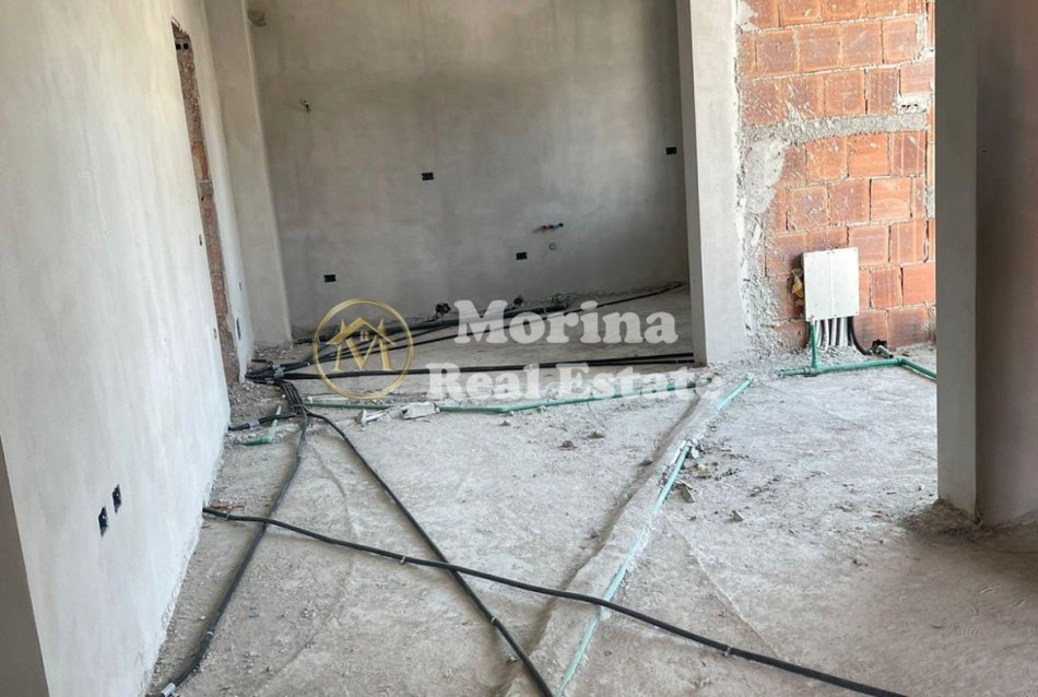 Tirane, jepet me qera apartament 2+1 Kati 6, 128 m² 920 € (Oasis)