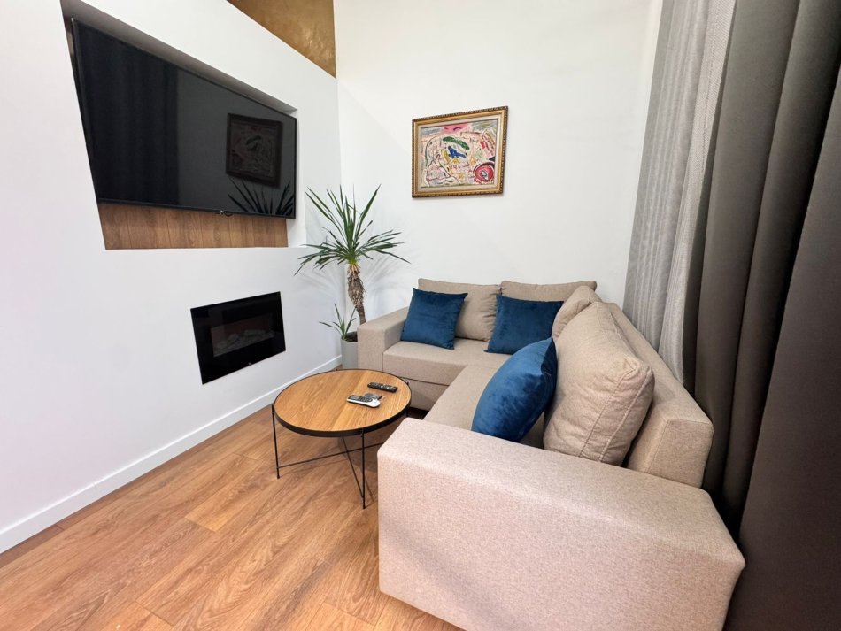 Tirane, shitet apartament duplex 2+1 Kati 2, 71 m² 150.000 € (LIQENI I THATE)