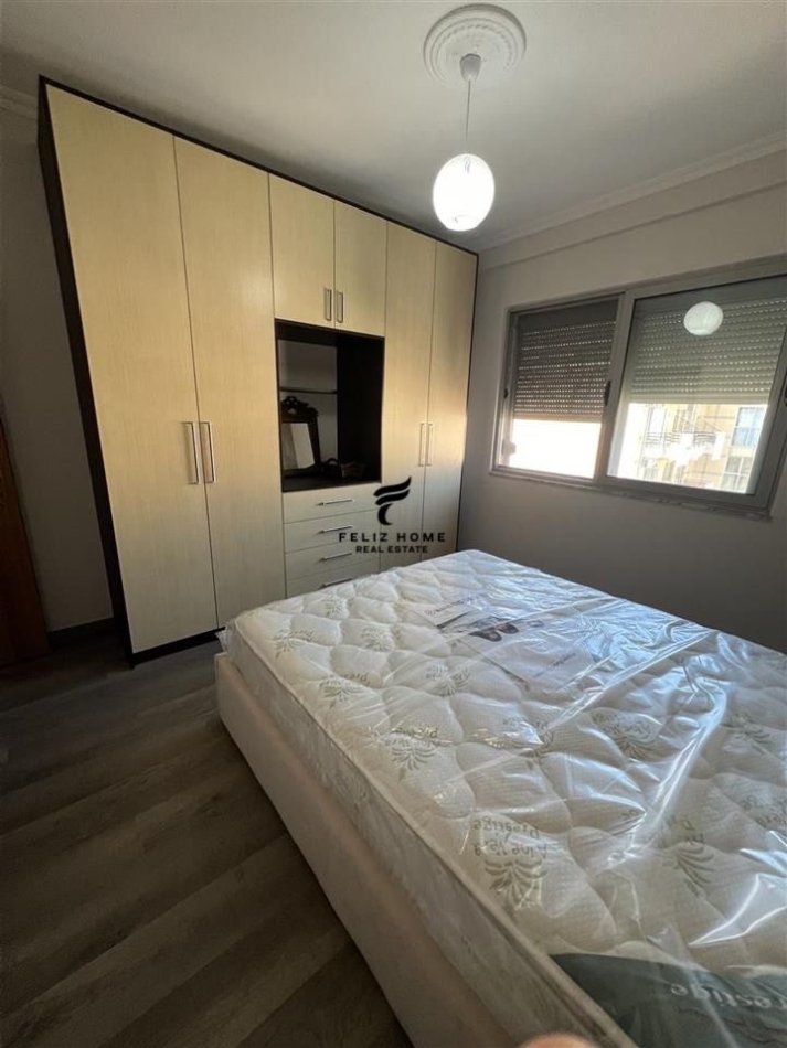 Tirane, jepet me qera apartament 2+1 Kati 9, 90 m² 500 € (ASTIR)