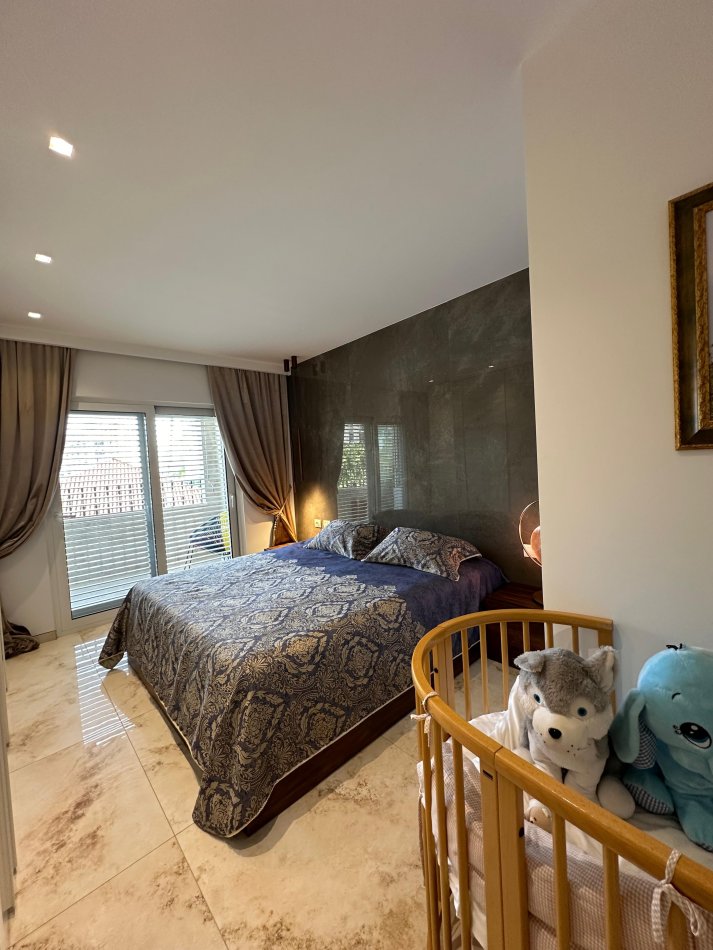 Tirane, shitet apartament 2+1 Kati 1, 117 m² 280.000 € (Liqeni i Thate)