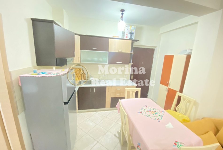 Durres, shitet apartament 1+1 Kati 5, 50 m² 72.100 € (Shkembi i Kavajes/Rruga Pavarsia)