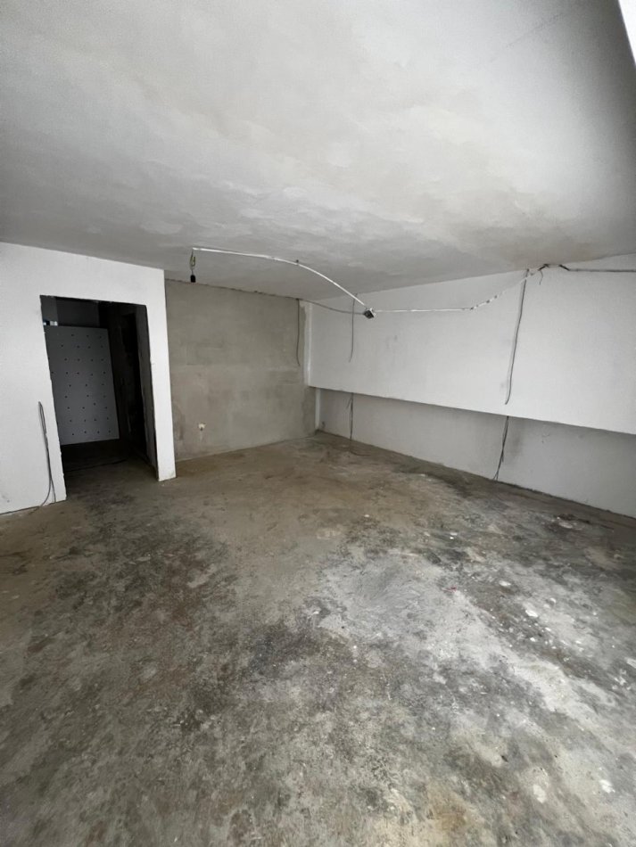 Tirane, shes apartament 2+1 Kati 1, 106 m² 137.000 € (Liqeni Thate)
