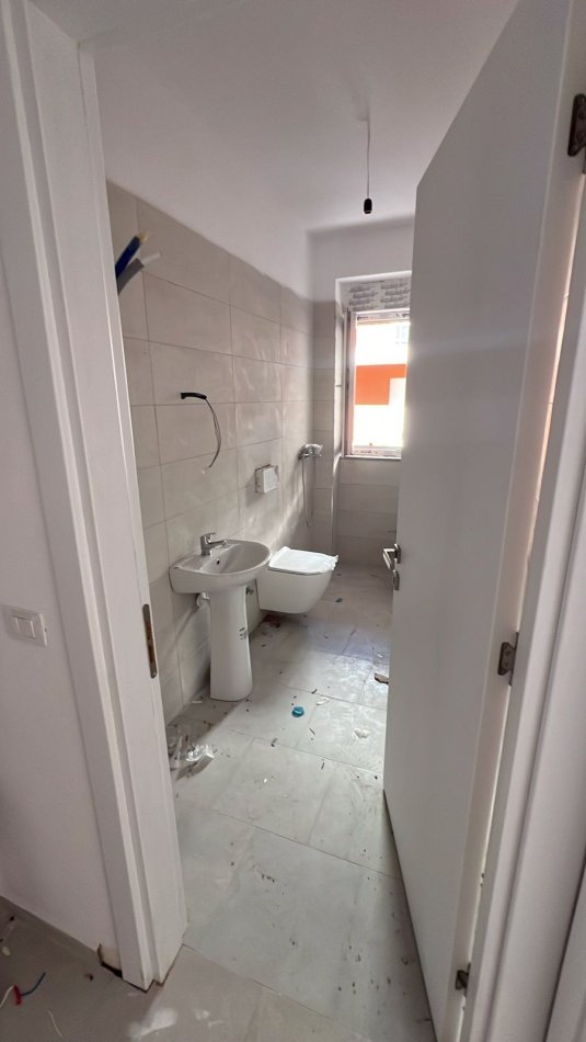 Shitet Apartament 2+1 ne Shengjin  110.000 €