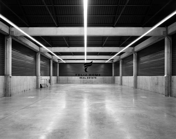 Tirane, jepet me qera magazine , 200 m² 800 € (SPITALI AMERIKAN 3)