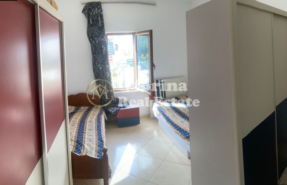 Tirane, jepet me qera apartament 2+1 Kati 5, 80 m² 500 € (Rruga Jordan Misja)