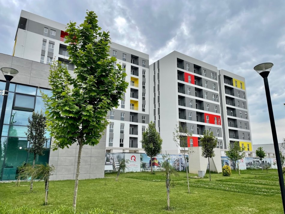 Tirane, shitet apartament 3+1+Ballkon Kati 6, 139 m² (Univers City)