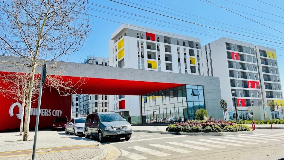 Tirane, shitet apartament 3+1+Ballkon Kati 6, 139 m² (Univers City)