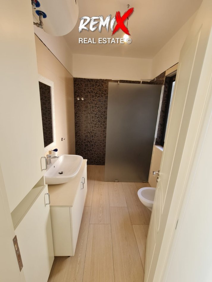 Durres, shitet apartament 2+1+Aneks+Ballkon Kati 4, 