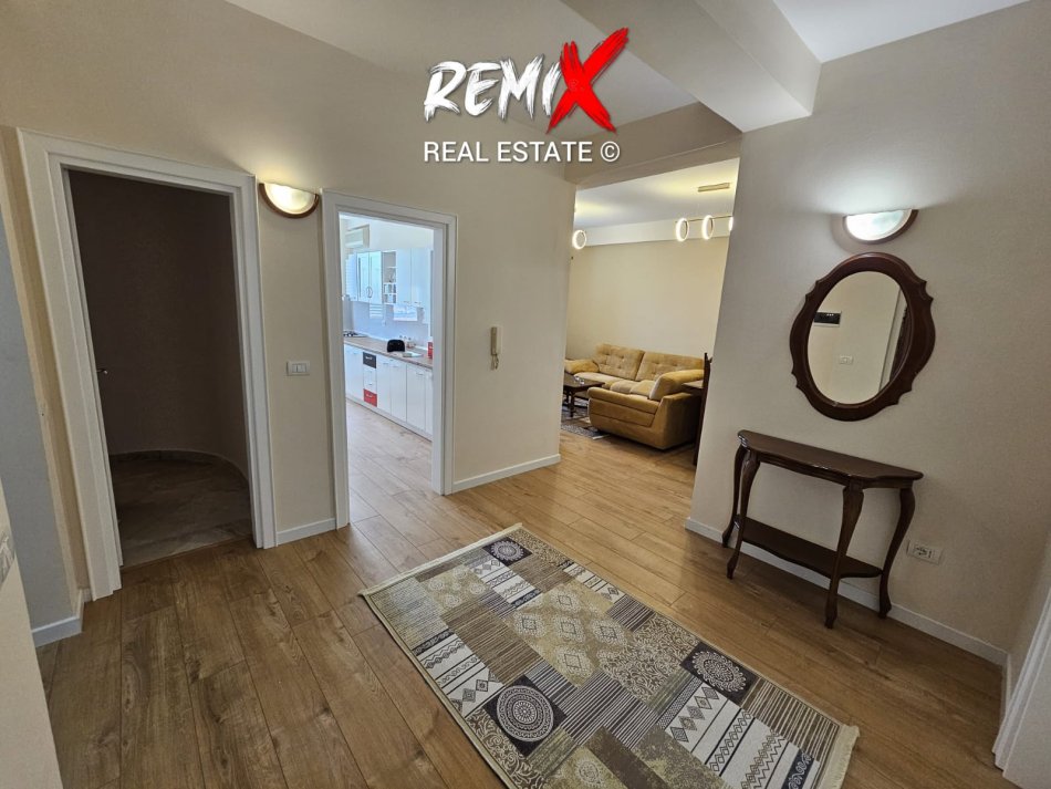 Durres, jepet me qera apartament 2+1+Aneks+Ballkon Kati 5, 100 m² 500 € 