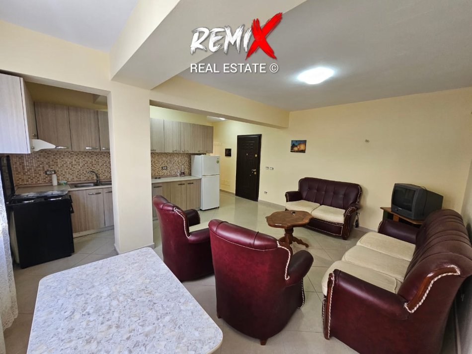 Shqiperi, jap me qera apartament 1+1+Aneks+Ballkon Kati 2, 60 m² 270 € 