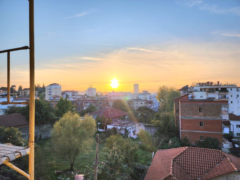 🌟 OFERTE 1270€/m2 : 2+1+2wc+Ballkon (📍Ali Dem -Evergreen Res.) (138,000 Euro )Mnd Financimi *✅+Pagese me Këste -Ndërtim Premium | Fasadë e Ventiluar (600m nga fusha Alidemit)