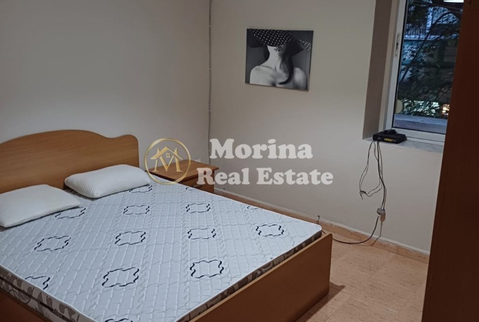 Tirane, jepet me qera apartament 2+1 Kati 2, 85 m² 700 € (Sheshi Willson)