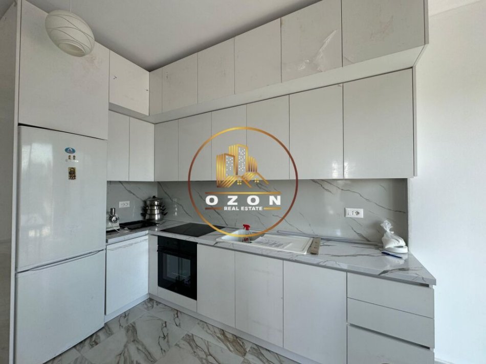 Apartament 2+1+2 për qira tek Ish Fusha e Aviacionit!