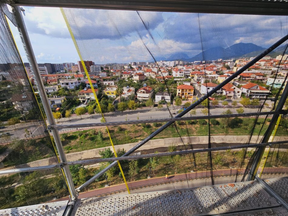 Tirane, shes apartament 2+1 Kati 7, 112 m² 183,200 € (në Ali Dem - Bulevard)
