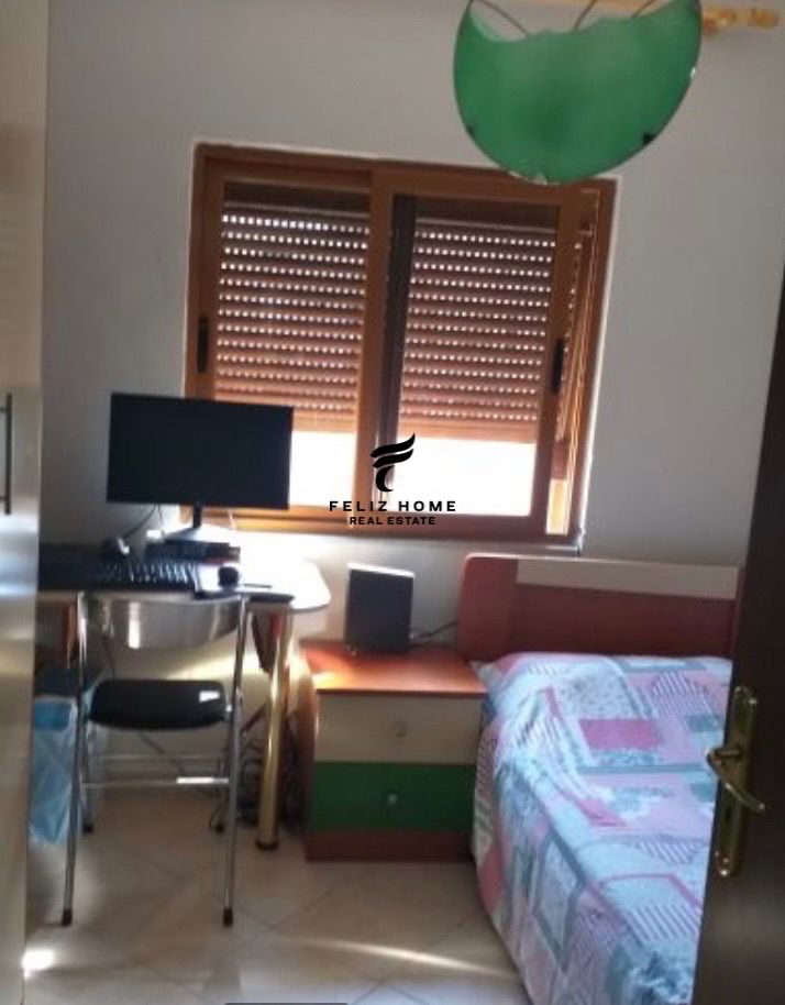 Tirane, shitet apartament 3+1+Ballkon Kati 5, 80 m² 110.000 € (BRRYLI)