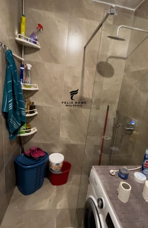 Tirane, shitet apartament 1+1 Kati 6, 46 m² 68.000 € (MANGALEM)