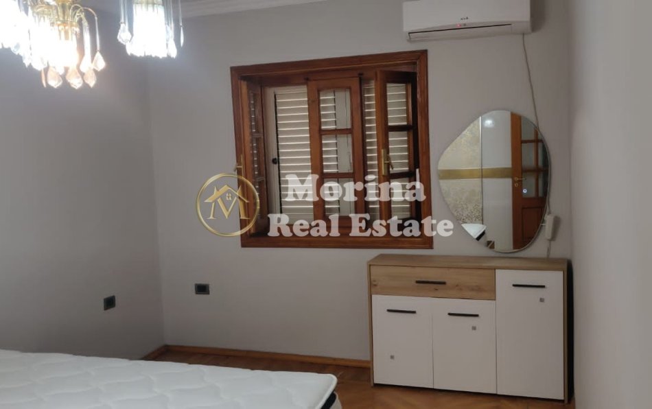 Tirane, jepet me qera apartament duplex 2+1 Kati 2, 130 m² 600 € (Rruga Fortuzi)