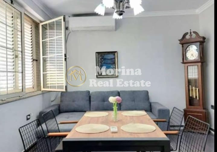 Tirane, jepet me qera apartament duplex 2+1 Kati 2, 130 m² 600 € (Rruga Fortuzi)