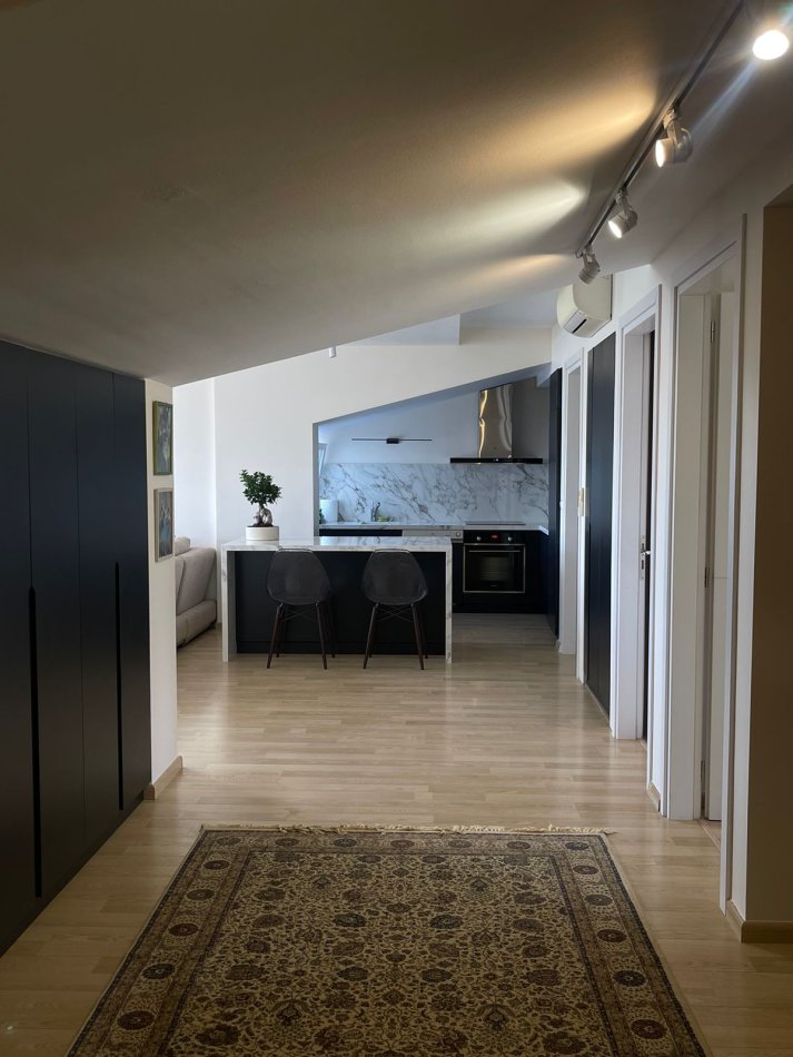 Tirane, shitet apartament 2+1+Aneks+Ballkon Kati 1, 130 m² 420.000 € (Long Hills)